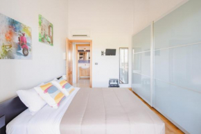 EUR Moravia Attico panoramico con terrazzo, fino a 5 ospiti